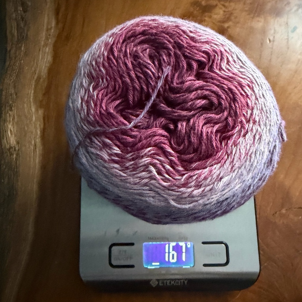167 grams of Scheepjes Whirl in Tasty Nom Nom purple pink - Picture 2 of 4